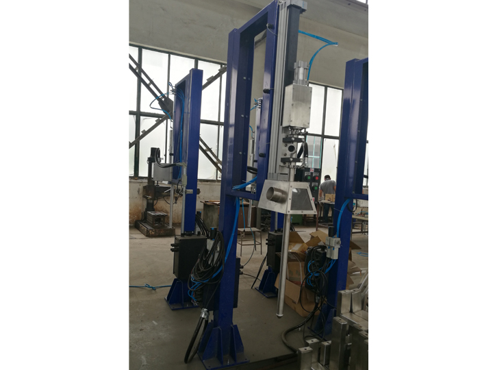 200L防爆半自動灌裝機(jī)